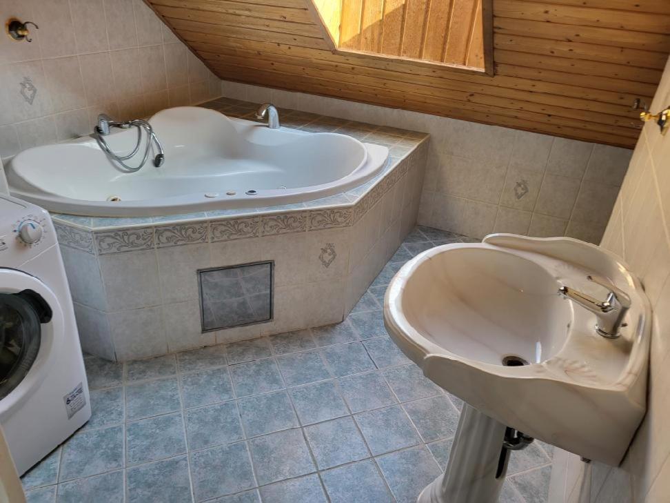 Sunflower Prague Apartments And Suites 외부 사진